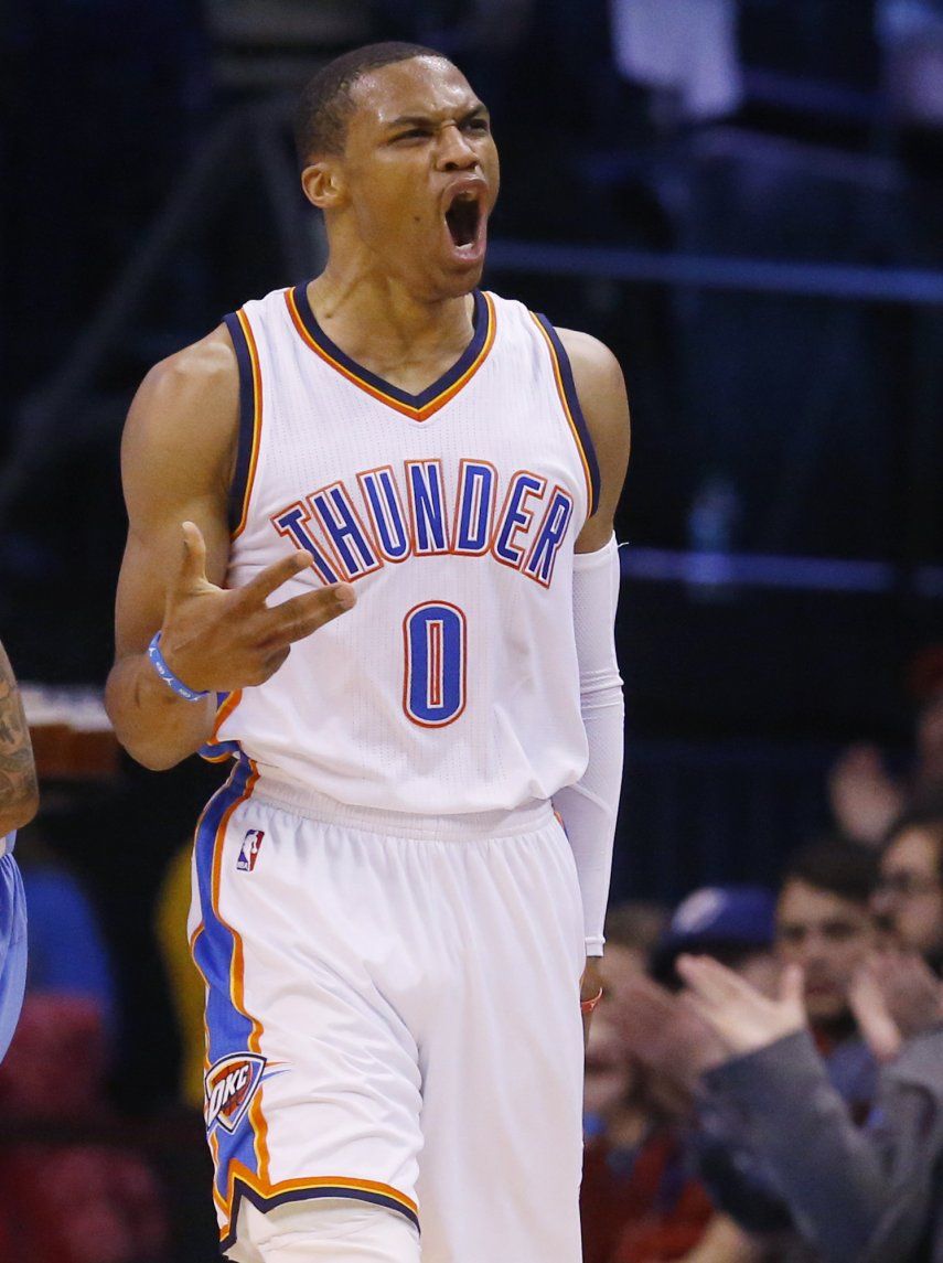 Westbrook ayuda al Thunder, en ausencia de Durant