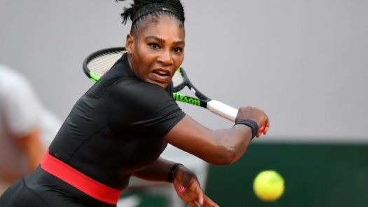 Serena Williams se retira de Roland Garros por lesión antes de su duelo con Sharapova