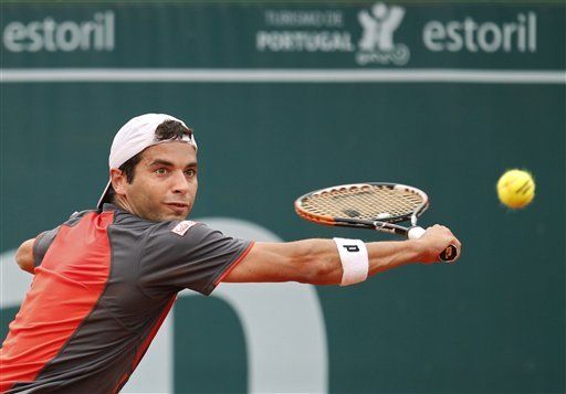 Montañés elimina a Federer en Estoril