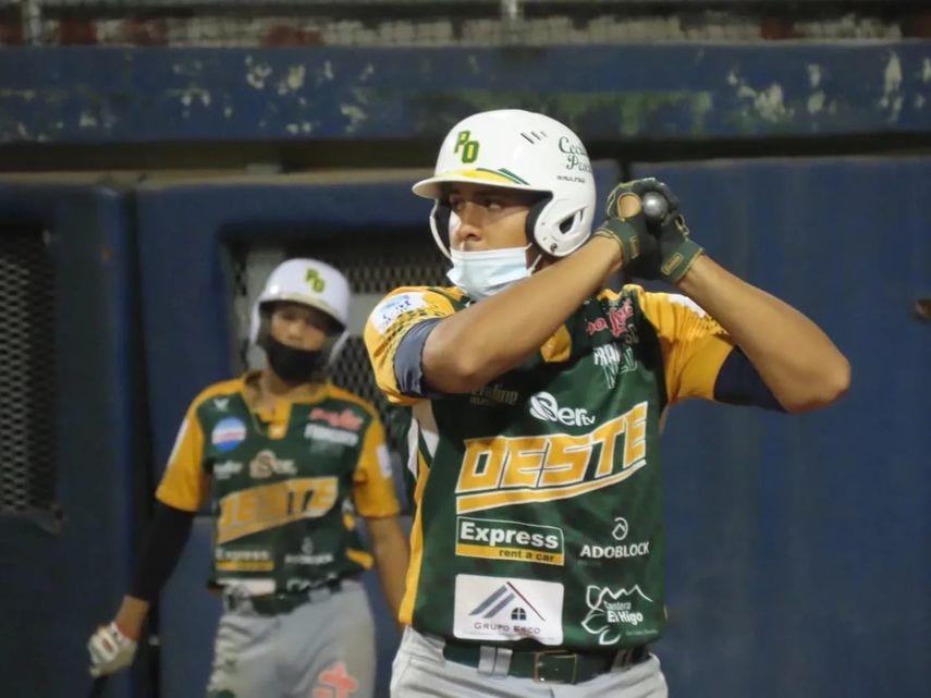 Panamá Oeste y Coclé clasifican a la ronda 8 en el béisbol juvenil 2022.