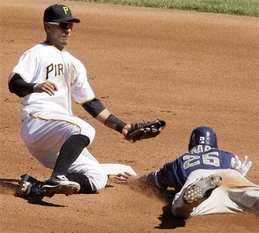MLB: Padres 2, Piratas 1; Blanco define con sacrificio