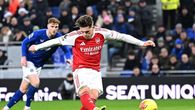 Premier League: Arsenal venció por la mínima al Everton Premier League: Arsenal venció por la mínima al Everton