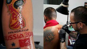 Fanáticos se tatúan la clasificación de Panamá al Mundial