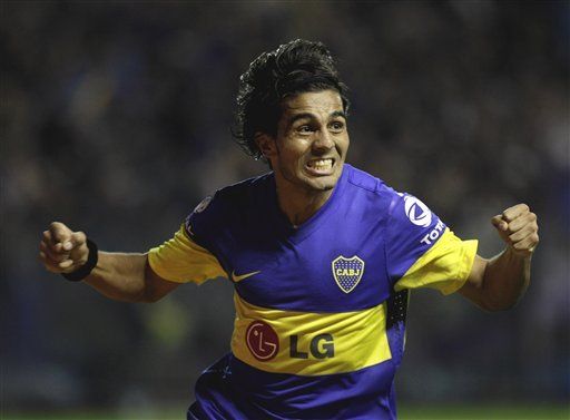 Argentina: Boca vence a San Martí­n y lidera el Apertura