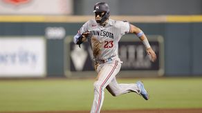 MLB: Royce Lewis sufre lesión con Mellizos y en su lugar entra prospecto Austin Martin