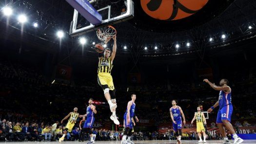 El checo Vesely, MVP de la Euroliga, se pierde el Mundial de básquetbol
