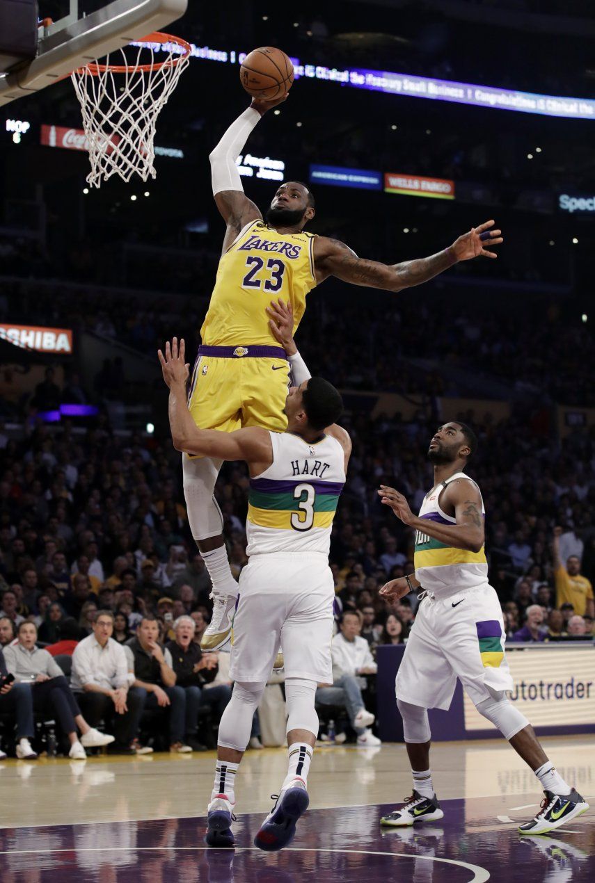 LeBron supera a Zion con 40 tantos, Lakers vencen a Pelicans