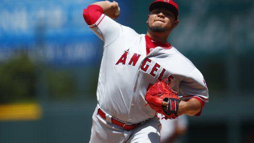 Panameño Jaime Barría con buena actuación en victoria de los Angelinos