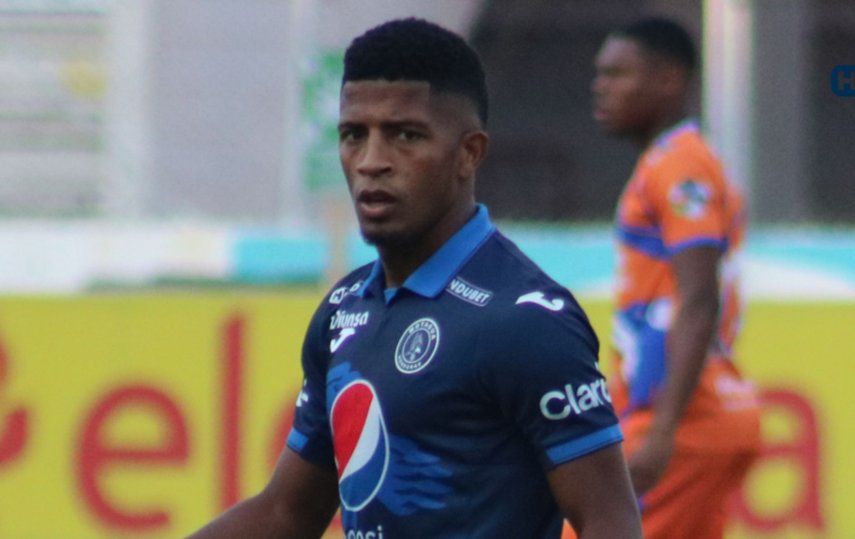 Jorge Serrano se estrena como goleador en victoria de Motagua