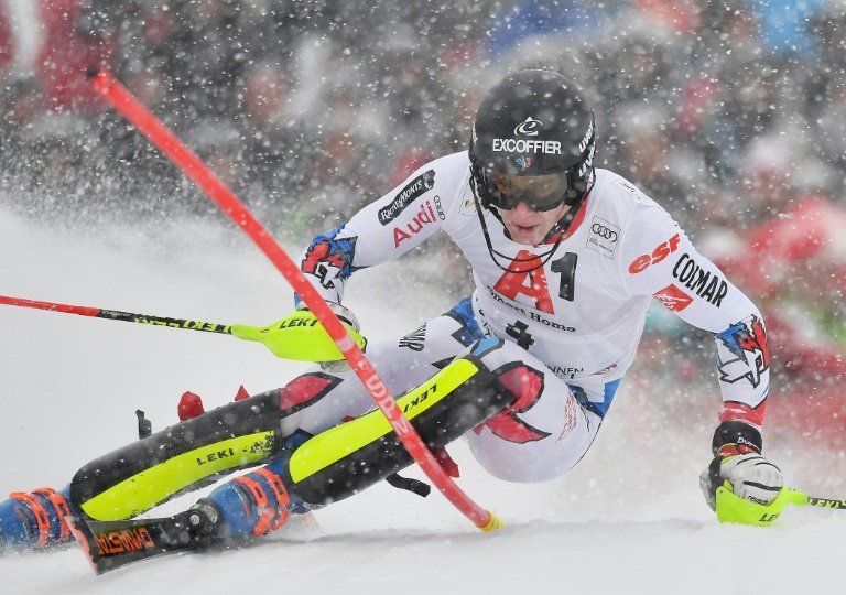 El francés Clément Noël gana el eslalon de Kitzbühel