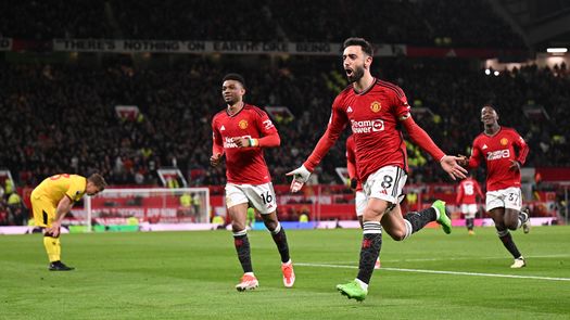 El Manchester United sigue en la pelea por los puestos europeos