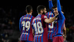 El Barcelona golea a Osasuna y es tercero en LaLiga