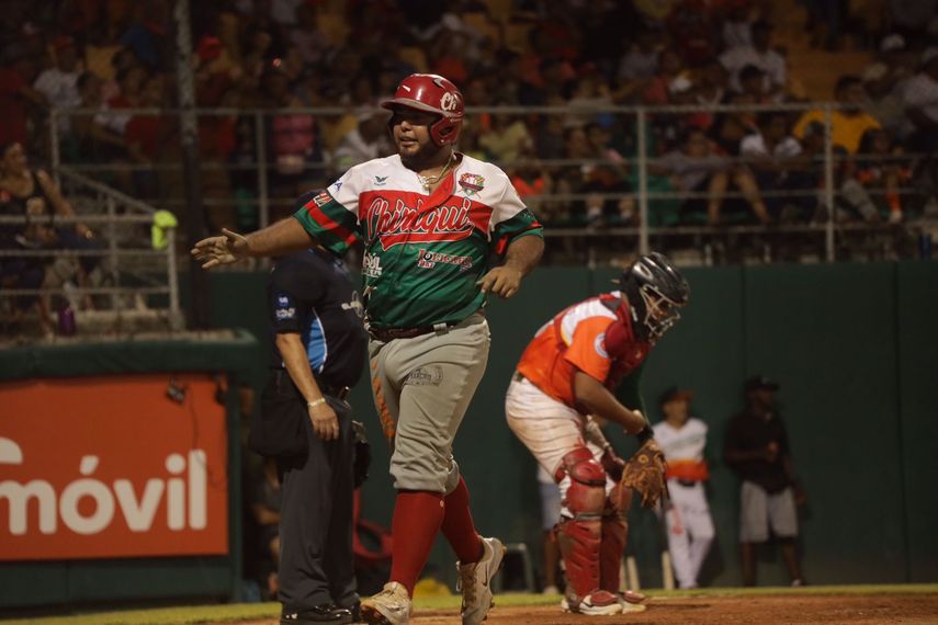 Béisbol Mayor 2024: Chiriquí está a un paso de la final