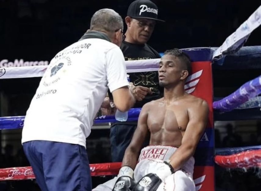 ¿Cuál es el récord de Azael Villar