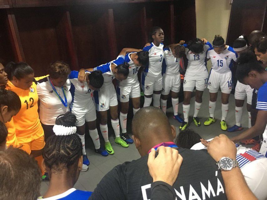 Selección Femenina se alza con el bronce en los Centroamericanos