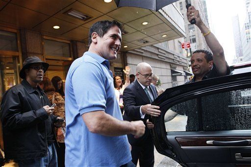 Cuban desestima demanda en su contra hecha por Perot