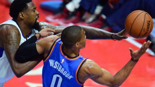 NBA: Westbrook logra otro triple-doble y el Thunder vence a Raptors 108-104