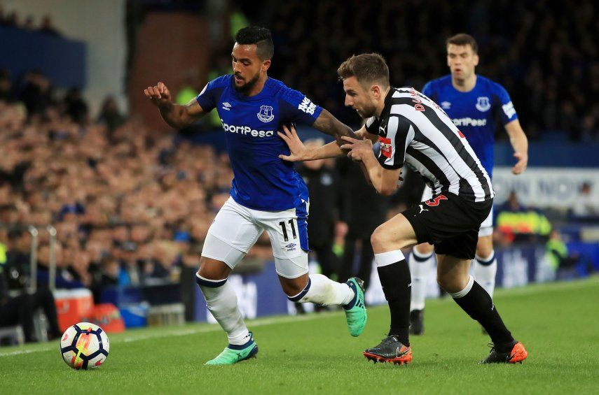 Everton supera 1-0 al Newcastle y asciende a 8vo