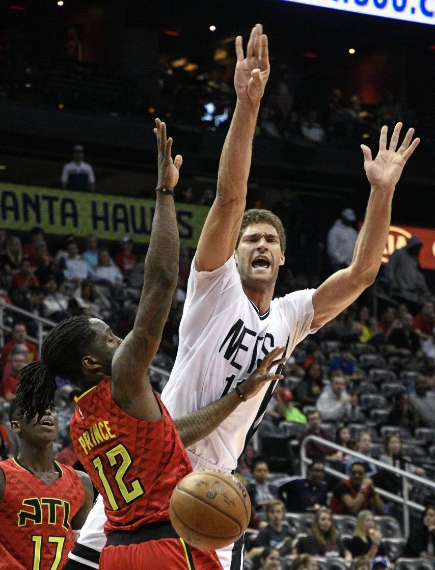 Con 23 de López, Nets propinan nueva derrota a Hawks