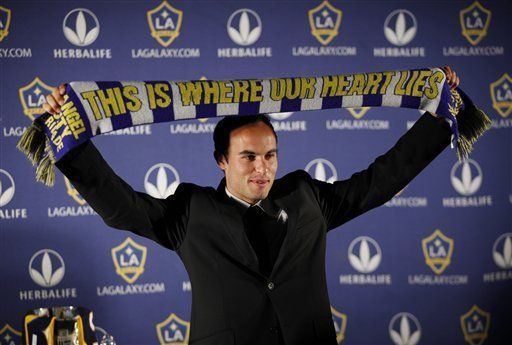 Federación de Fútbol nombra Atleta del Año a Donovan