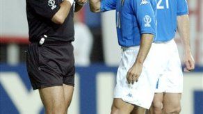 Ex árbitro mundialista ecuatoriano detenido en NY por drogas