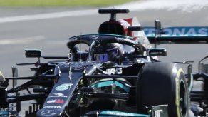 Lewis Hamilton tuvo un accidente junto a Max Verstappen en Gran Bretaña