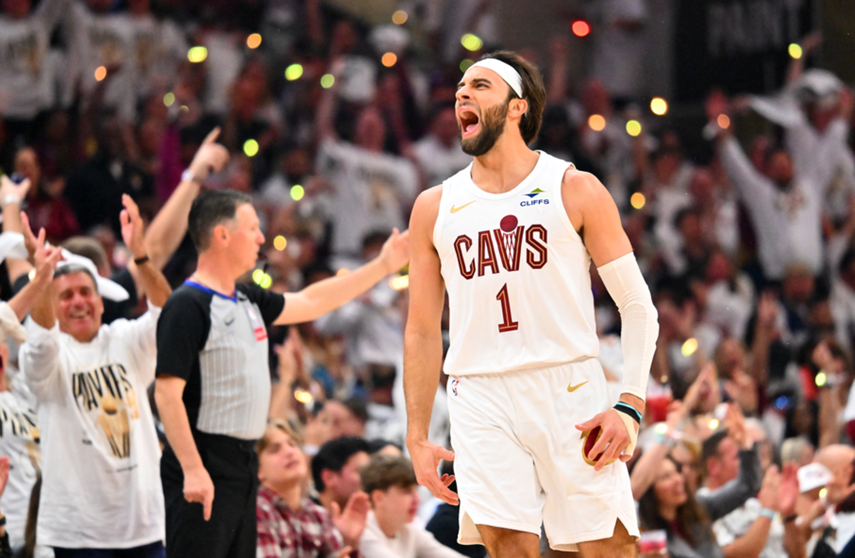 NBA: Max Strus será baja tras una cirugía en el pie