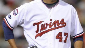 Liriano aún trata de tener éxito con menos velocidad