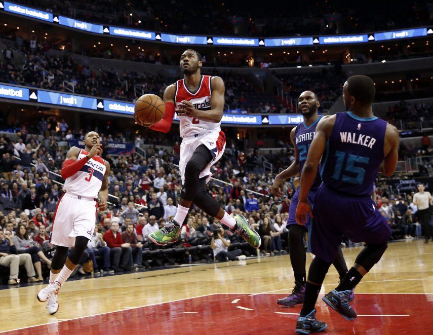 Wall saca a flote a los Wizards ante Charlotte en 2 alargues