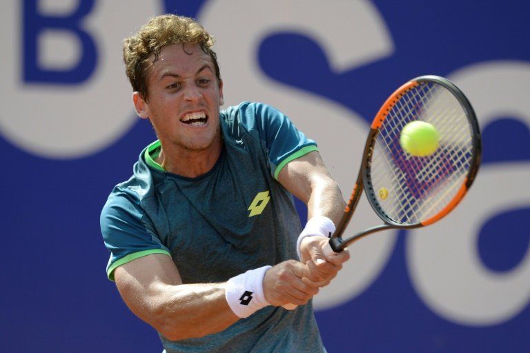 Español Carballés debuta con triunfo en Masters 1000 de Miami
