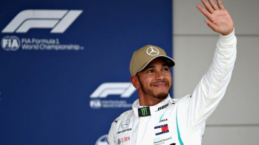 Hamilton firma la pole en Estados Unidos y se acerca al título con Vettel quinto