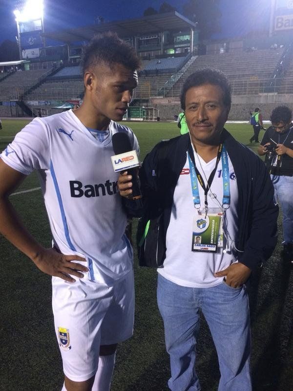 Rolando Blackburn se corona campeón con el Comunicaciones