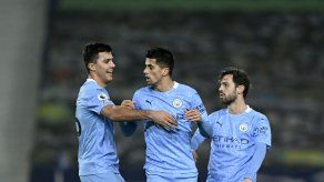 City se apodera de la cima con paliza al West Brom