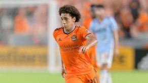 Adalberto Carrasquilla debe presentarse con Houston Dynamo a mitad de enero