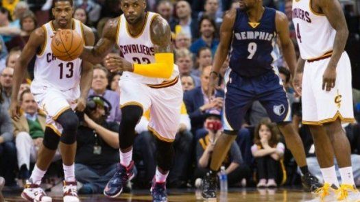 LeBron echa sus puntos en saco roto por la derrota de Cavaliers ante Grizzlies
