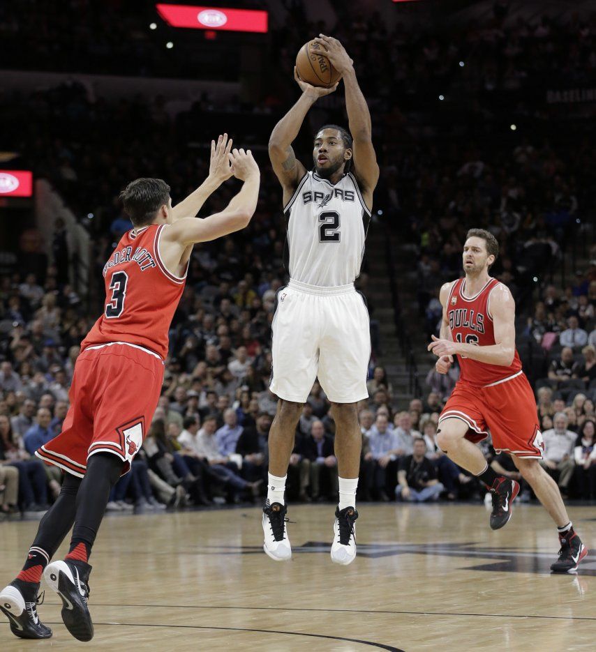 Con 29 de Leonard y 26 de Aldridge, Spurs vencen a Bulls