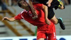 Liverpool y Juventus ganan en fase clasificatoria para Liga Europa