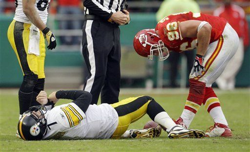 Roethlisberger niega estar preocupado por conmoción cerebral