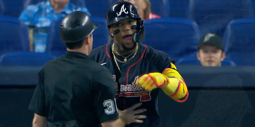 MLB: Ronald Acuña Jr recibe pelotazo y se vacían las bancas en Miami