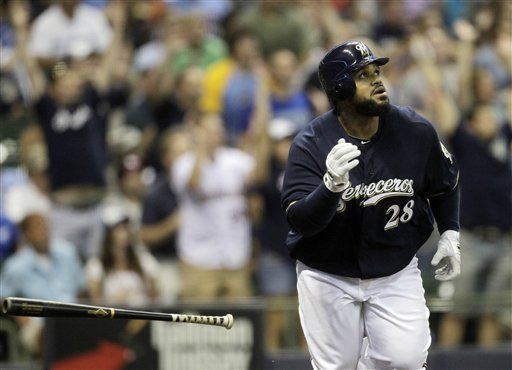 MLB: Cerveceros 4, Piratas 3; Braun y Fielder botan la pelota