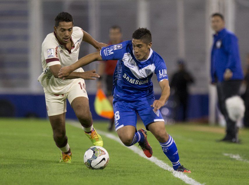 Argentina: Vélez gana y conserva puntaje perfecto