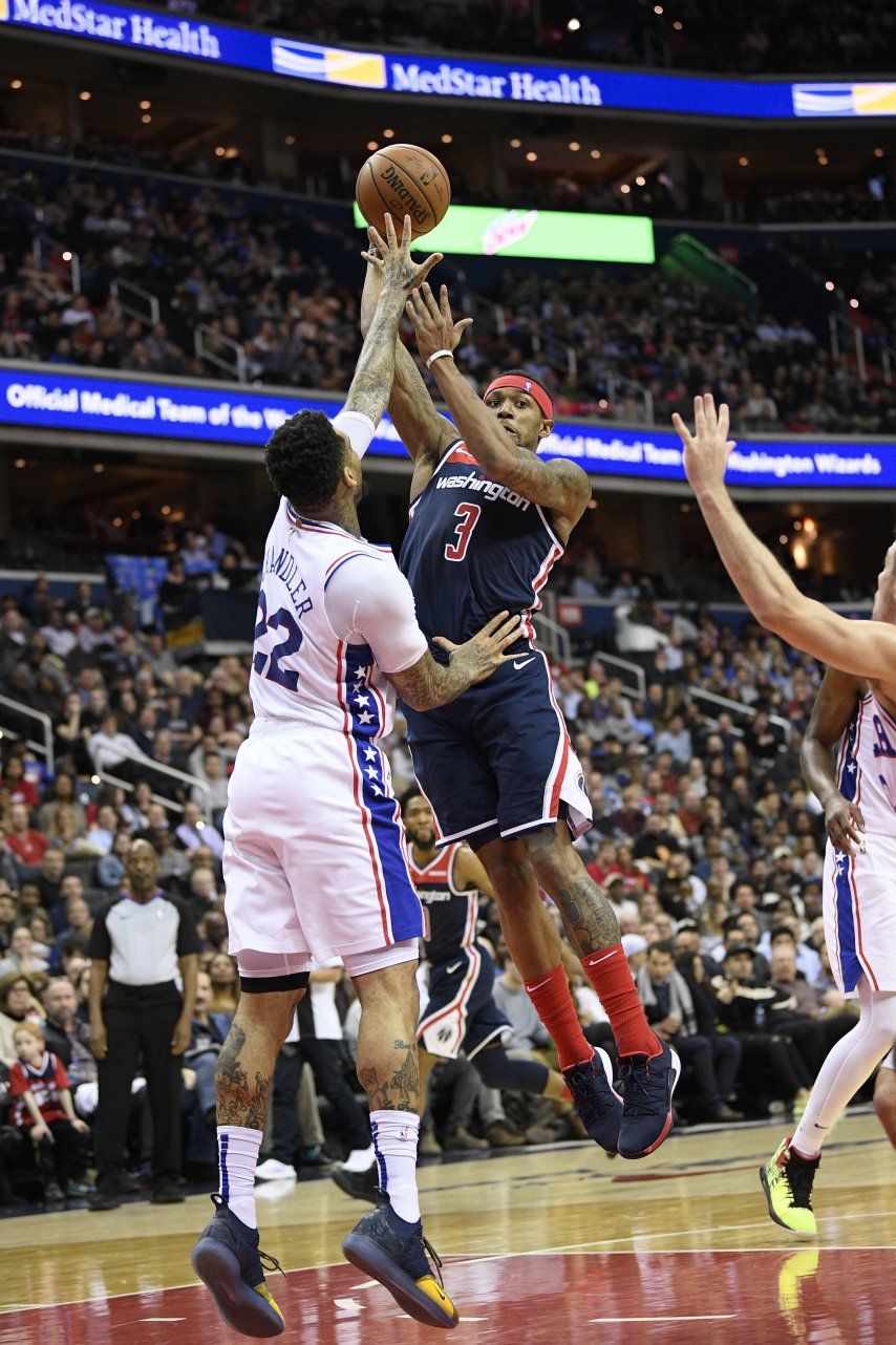 Beal anota 14 puntos seguidos; Wizards vencen a 76ers