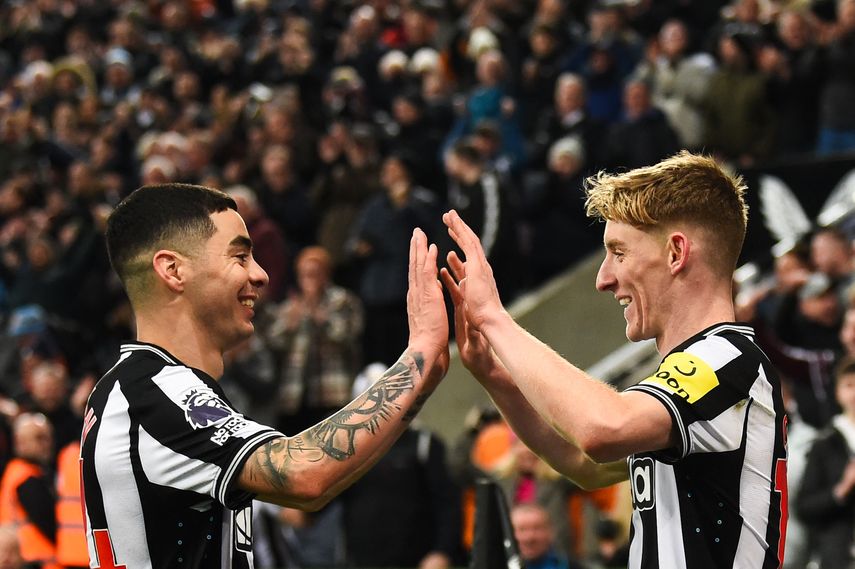 El Newcastle golea al Chelsea FC en Premier Leagu