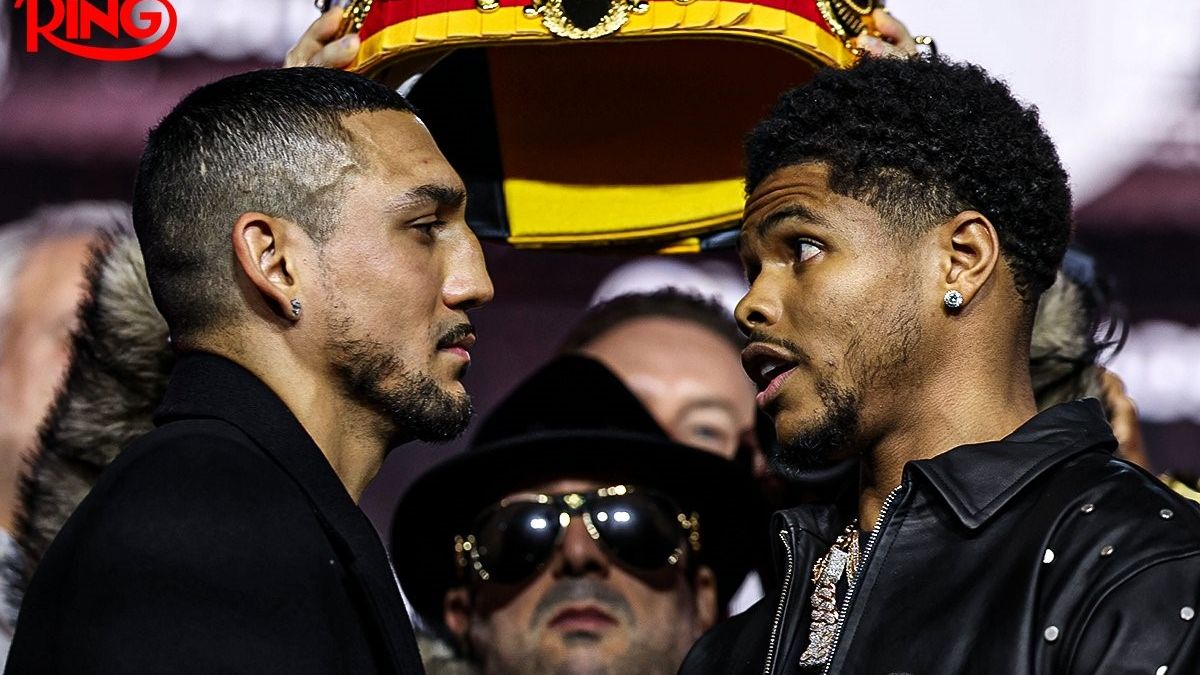 Intenso cara a cara entre Shakur Stevenson y Teófimo López Intenso cara a cara entre Shakur Stevenson y Teófimo López