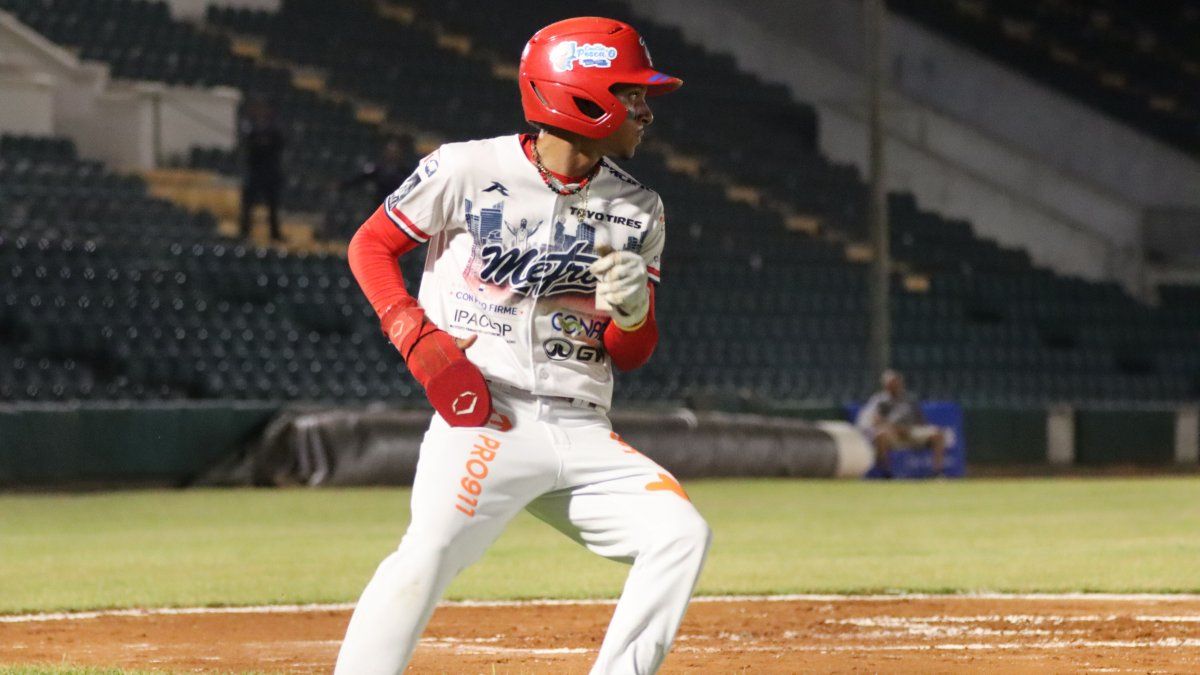 Béisbol Juvenil 2026: Panamá Metro apalea a Potros para meterse en semifinales