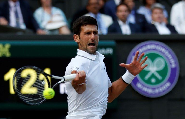 Djokovic gana su quinto Wimbledon en una final épica contra Federer