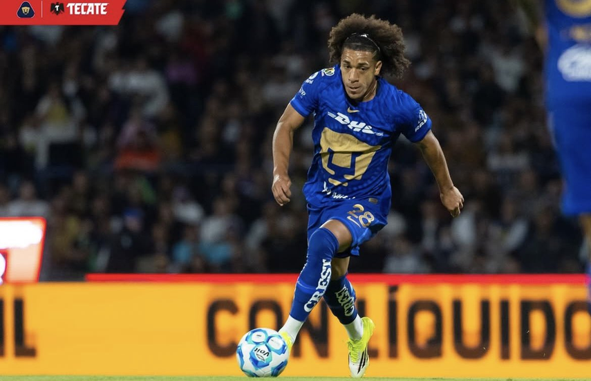 Adalberto Carrasquilla sumó minutos en victoria de Pumas en Puebla