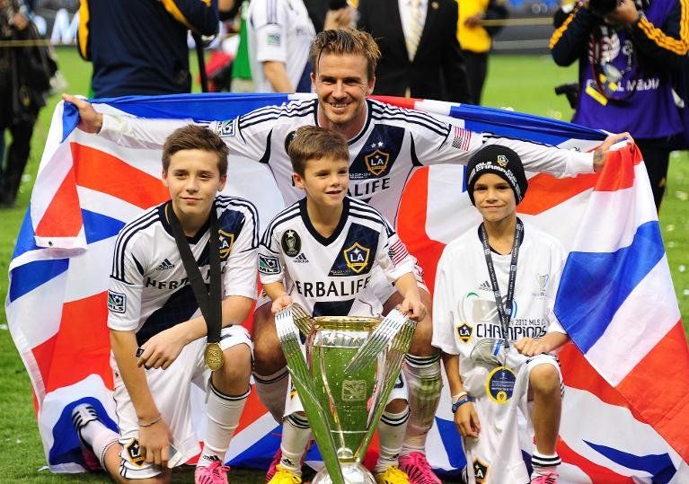 Beckham podría volver a jugar