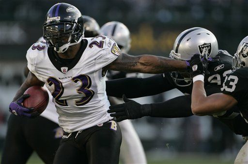 NFL: Ravens 21, Raiders 13; Baltimore llega a los playoffs