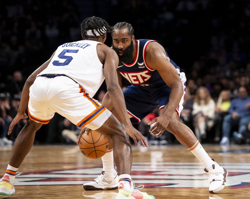 James Harden lidera a Nets y LeBron James queda fuera por protocolos Covid-19
